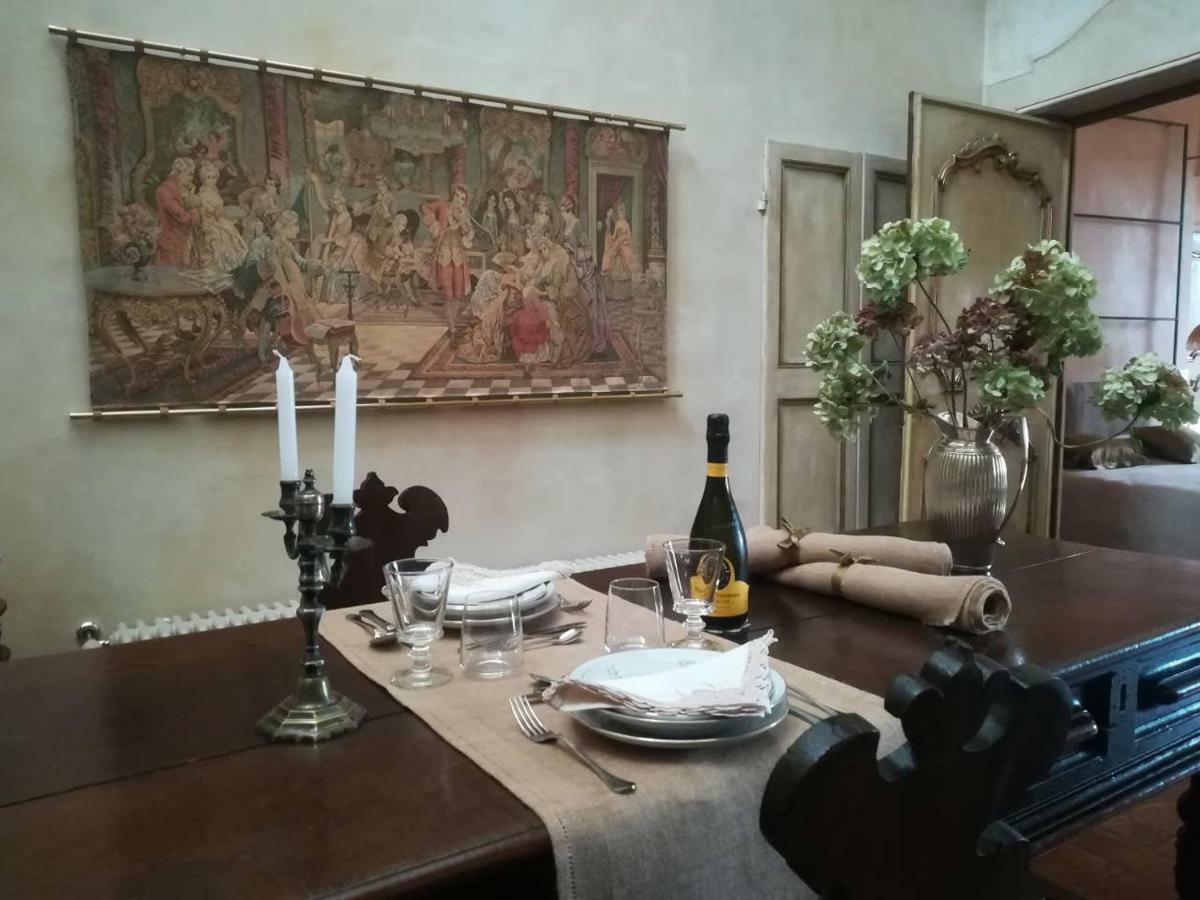 Boutique * Urbino